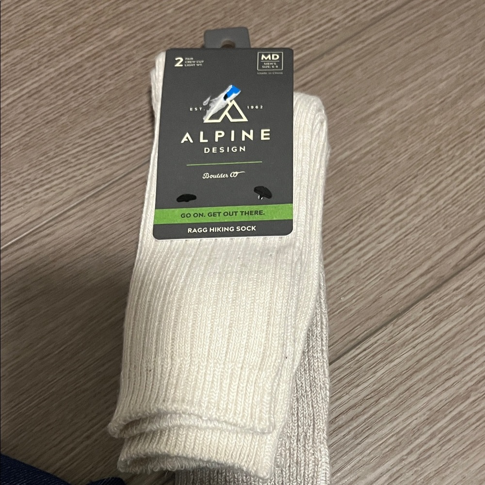 Alpine Design Men's Off-White Rag Hiking Socks
